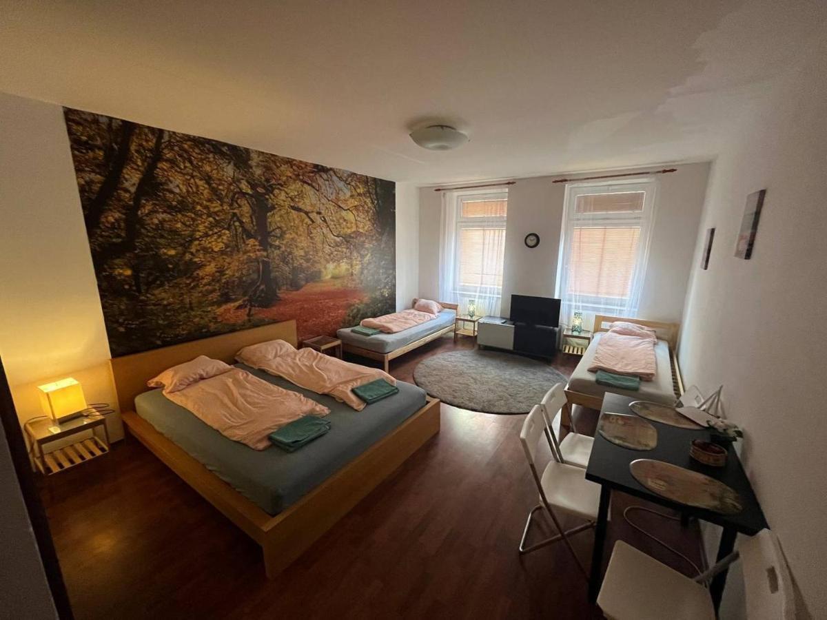 Apartments Spolkova Brno Exterior photo